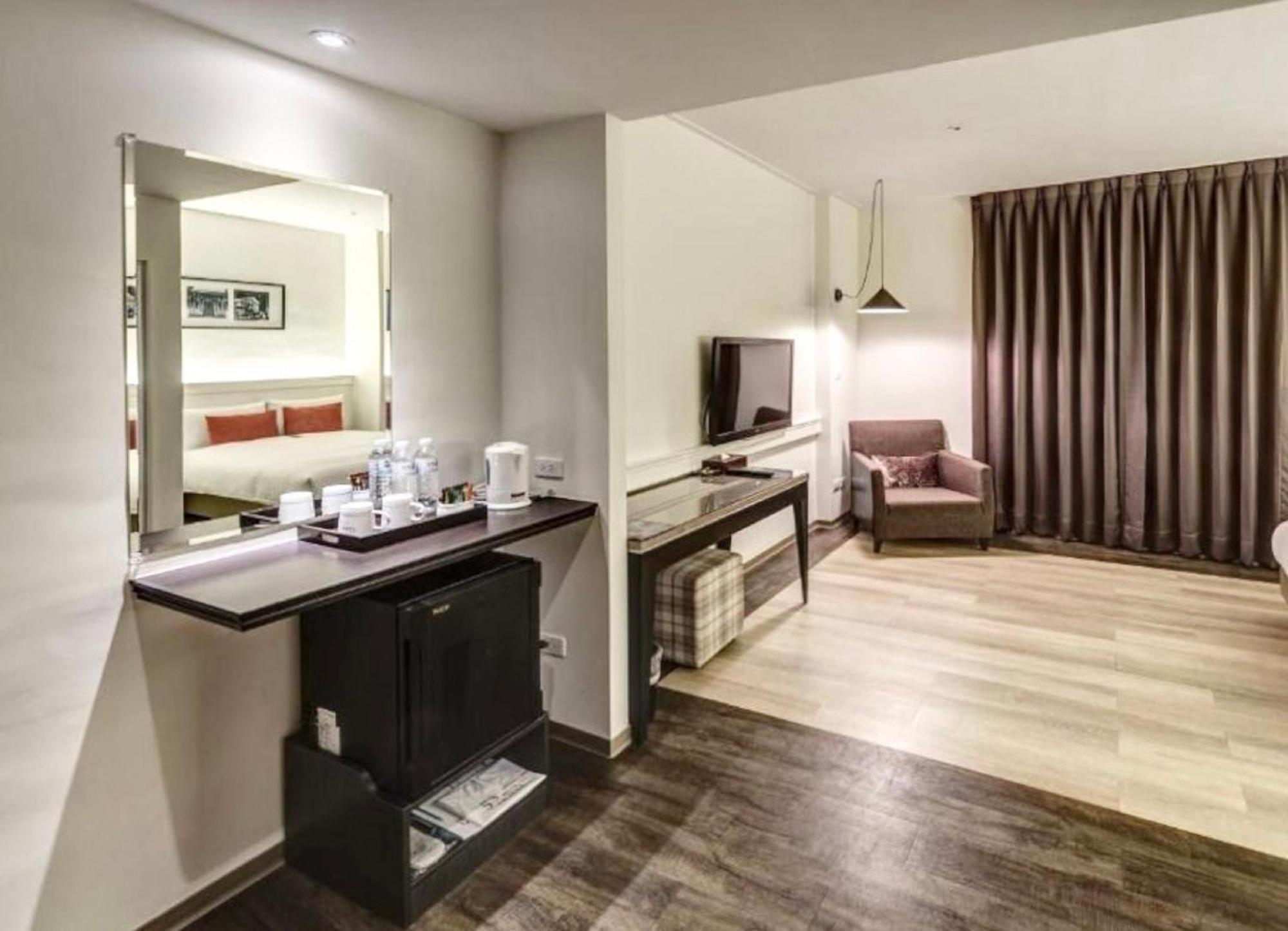 53 Hotel Tchaj-čung Exteriér fotografie