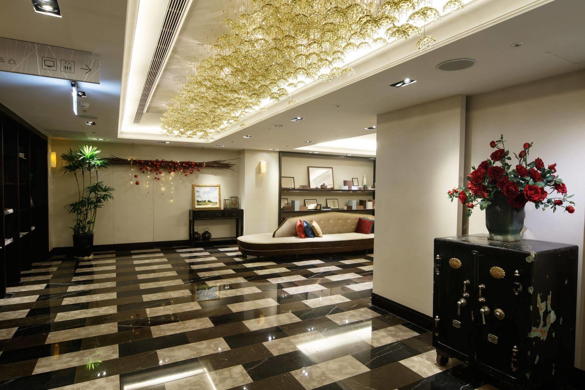 53 Hotel Tchaj-čung Exteriér fotografie