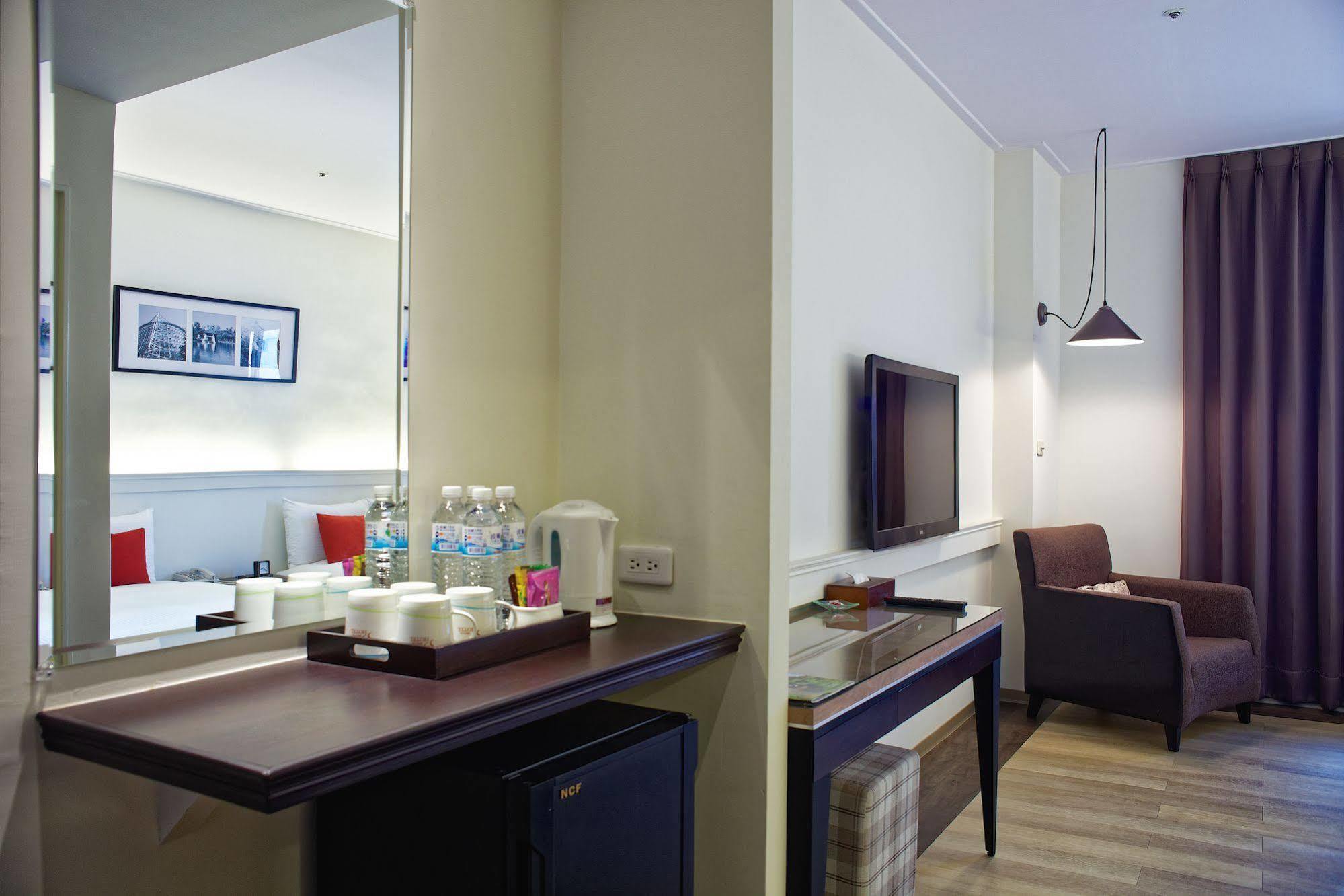 53 Hotel Tchaj-čung Exteriér fotografie